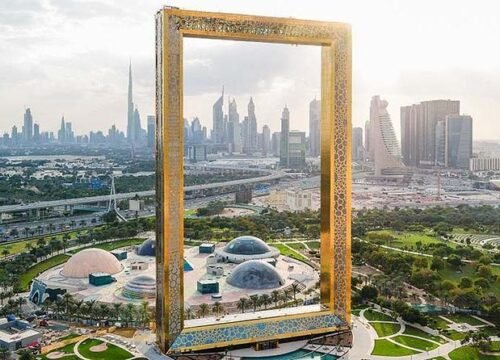 DUBAI FRAME ENTRANCE
